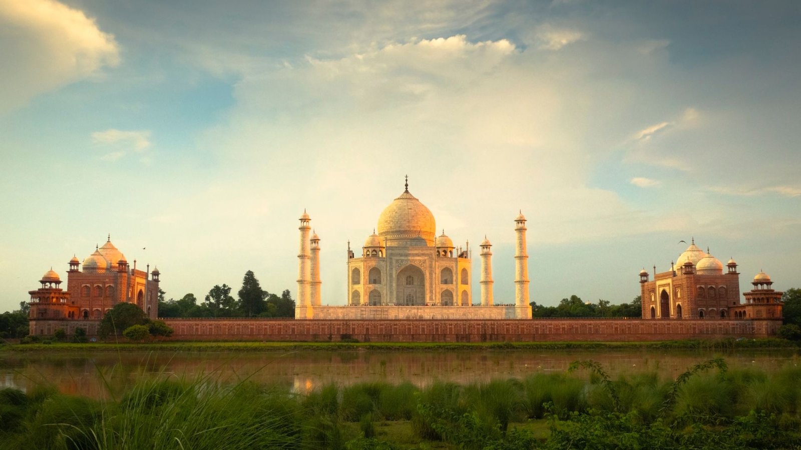 Delhi To Agra Same Day Tour By Car